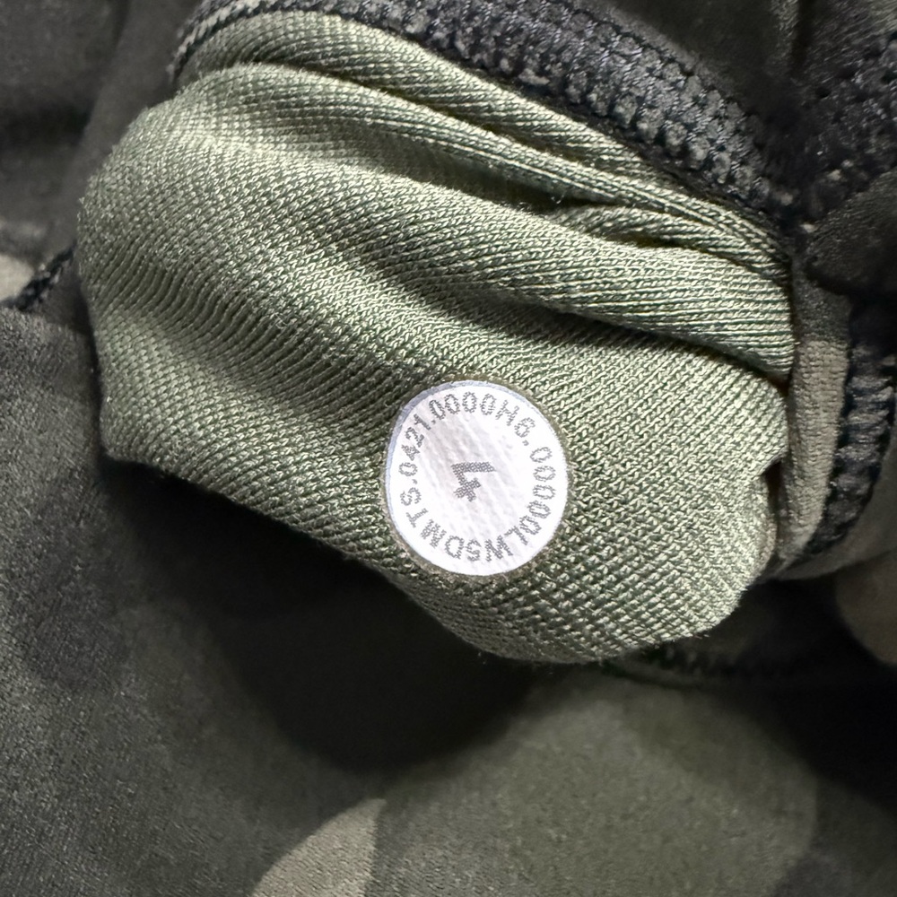 Lululemon Wunder Under High-Rise Camo Leggings Size 4 - Picture 7 of 9